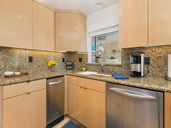 San Diego Beach Communities North Condo 1012796
