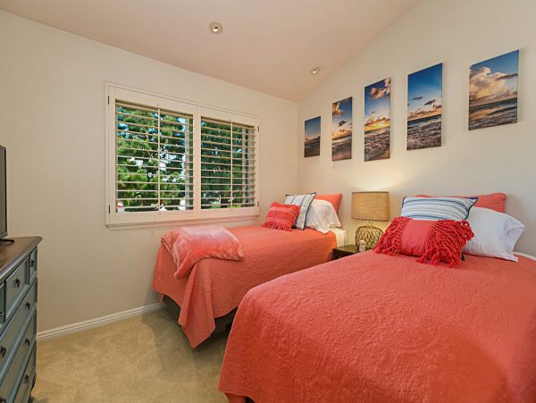 San Diego Beach Communities North Condo 1012796