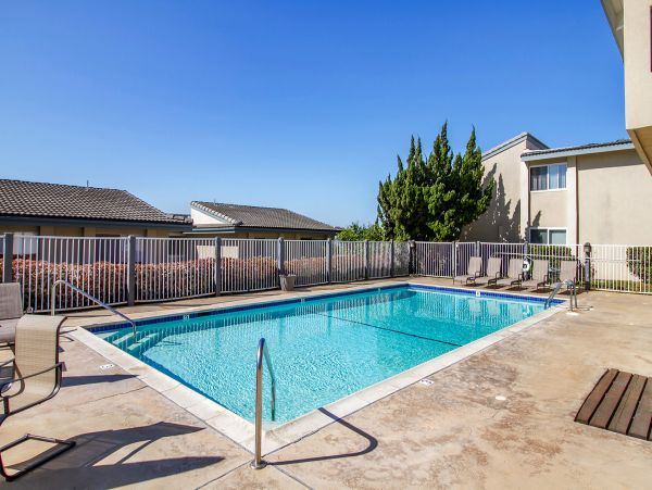 San Diego Beach Communities North Condo 1012796