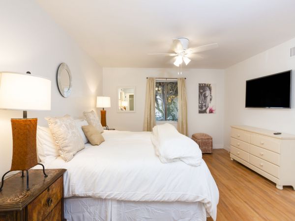 San Diego Beach Communities North Condo 1012797