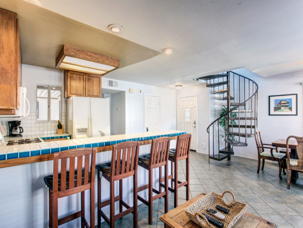 Beachfront 3 Bedroom Vacation Rental in Mission Beach