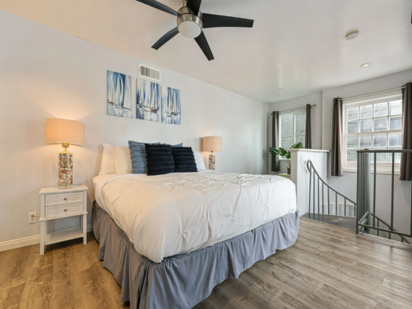Beachfront 3 Bedroom Vacation Rental in Mission Beach