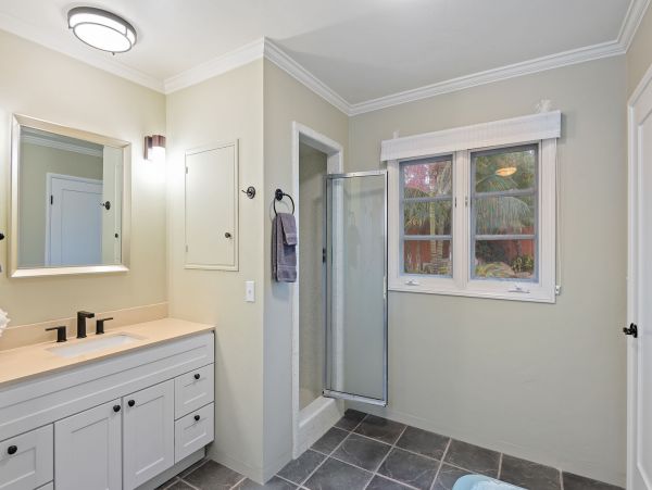 Santa Barbara County Home 1012802