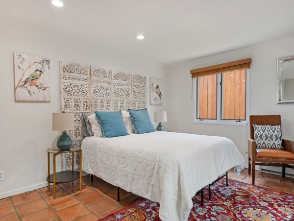 Santa Barbara County Home 1012802