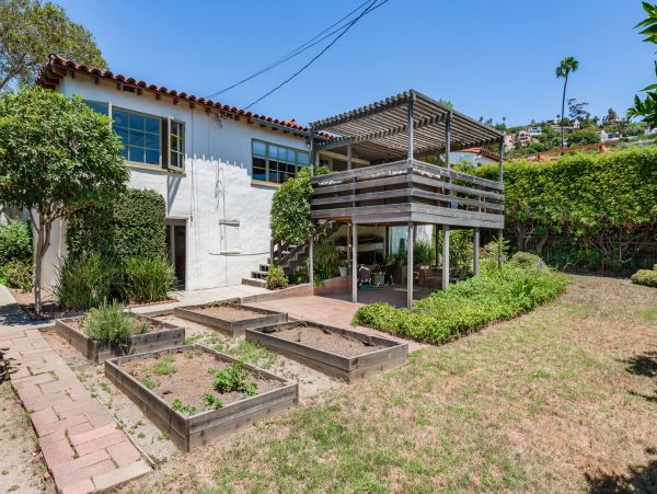 Santa Barbara County Home 1012804