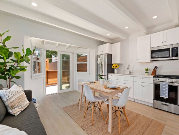 Santa Barbara County Home 1012805