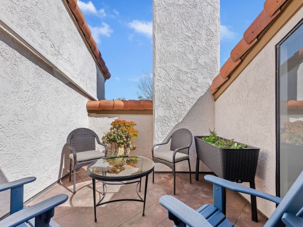 Santa Barbara County Home 1012810