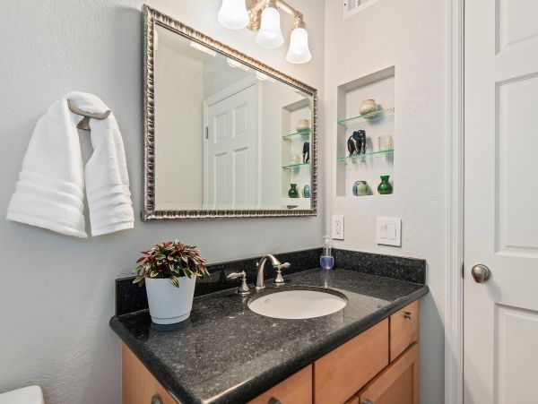 Santa Barbara County Home 1012810