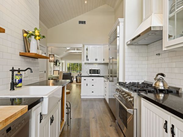 Santa Barbara County Home 1012811