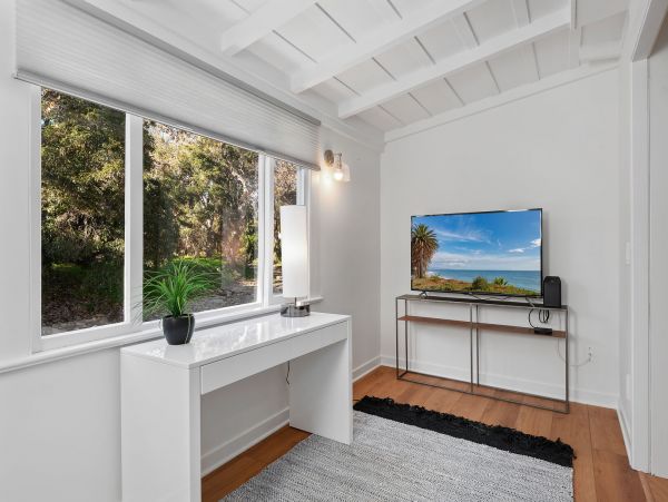 Santa Barbara County Home 1012817
