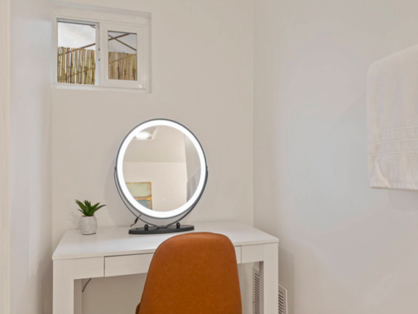 Renovated Two Bedroom Townhome walking distance to State Street, West Beach, The Harbor and the Funk