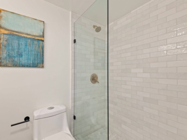Renovated Two Bedroom Townhome walking distance to State Street, West Beach, The Harbor and the Funk