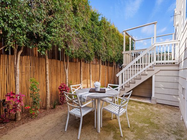 Santa Barbara County Home 1012820