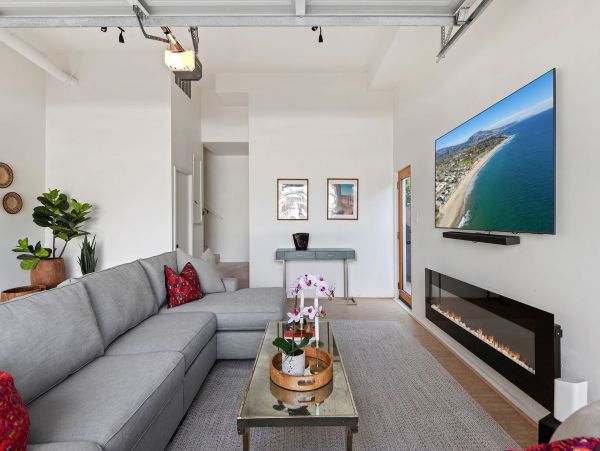 Santa Barbara County Home 1012820