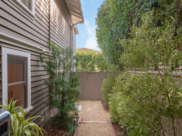 Santa Barbara County Home 1012827