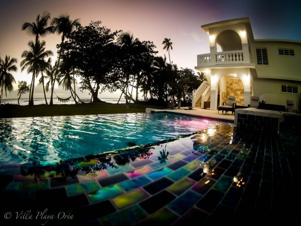 Beachfront Villa in Puerto Rico with Pool & Views