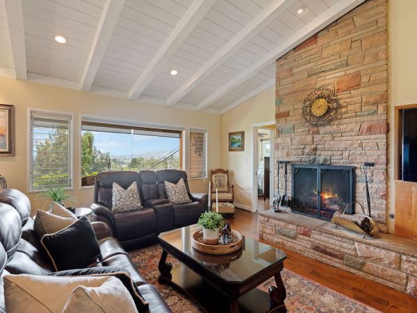 Santa Barbara County Home 1012829