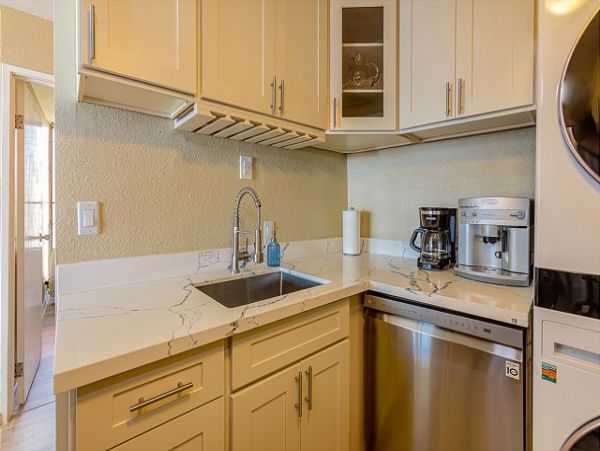 Ocean Views Vacation Condo Two Bedroom