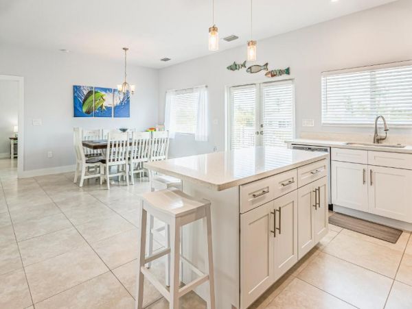 Water Views Marathon Vacation Bungalow Four Bedroom