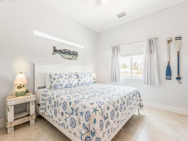 Water Views Marathon Vacation Bungalow Four Bedroom