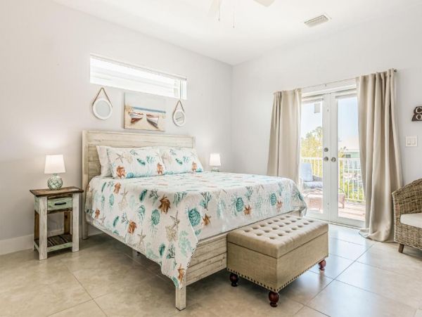 Water Views Marathon Vacation Bungalow Four Bedroom