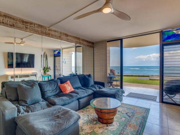 Ocean Views Ground Floor Vacation Condo 1 Bedroom in Lahaina