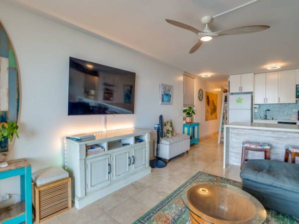 Ocean Views Ground Floor Vacation Condo 1 Bedroom in Lahaina