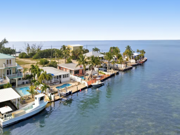 Ocean Views Marathon Vacation Home Four Bedroom