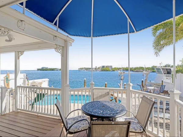 Ocean Views Marathon Vacation Home Four Bedroom
