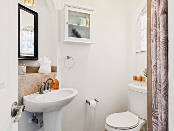 Four Bedroom Caloosahatchee Villa