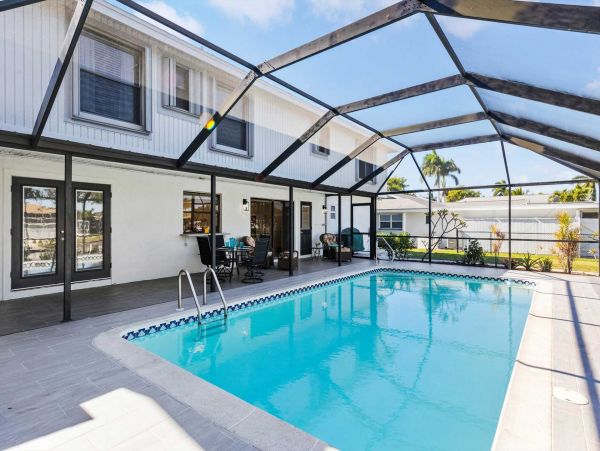Four Bedroom Caloosahatchee Villa