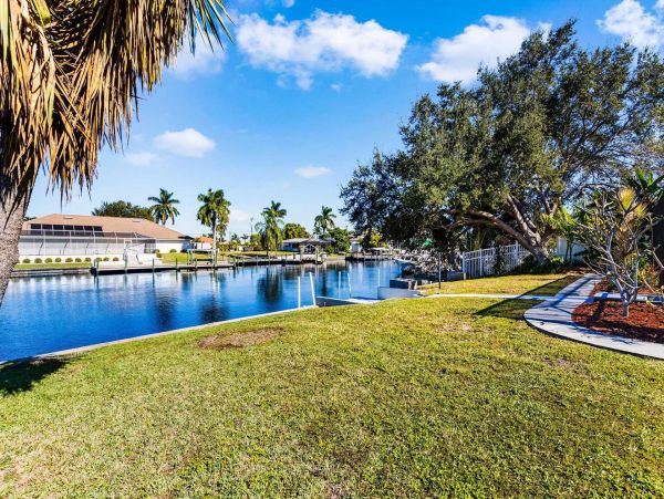Four Bedroom Caloosahatchee Villa