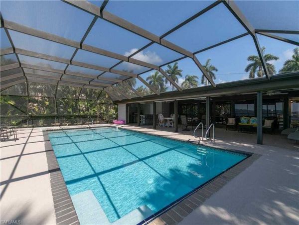 Bay Front Three Bedroom Villa