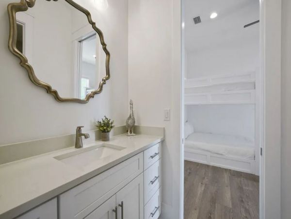 Sophisticated Vacation Home Close to Beach in Seagrove