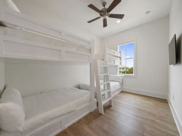 Sophisticated Vacation Home Close to Beach in Seagrove