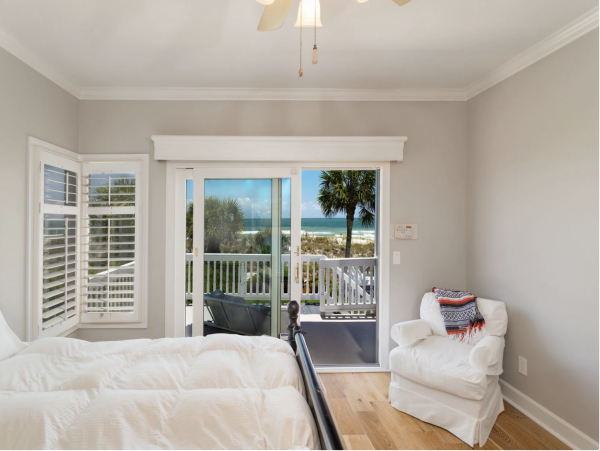 Hilton Head Luxury Beach Home 5 Bedrooms & Private Pool