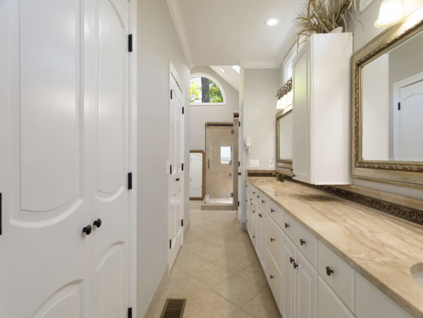 Hilton Head Luxury Beach Home 5 Bedrooms & Private Pool