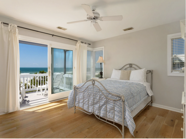 Hilton Head Luxury Beach Home 5 Bedrooms & Private Pool
