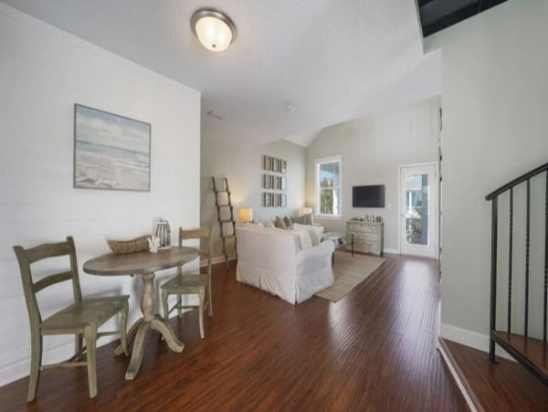 Luxury Six Bedroom Vacation Home in Destin