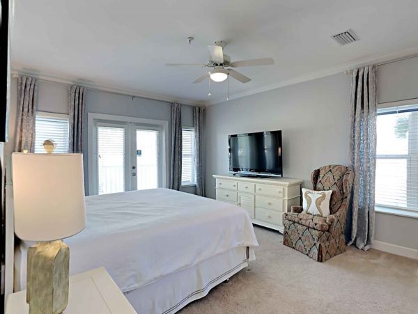 Gulf Views Miramar Vacation Condo Two Bedroom