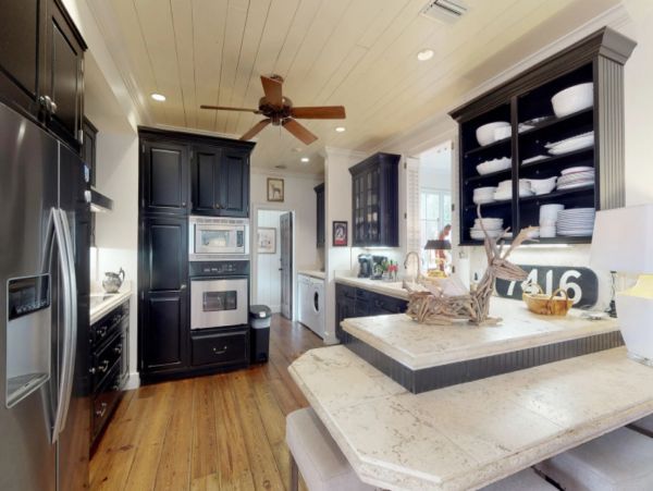 Oceanfront Vacation Home in St. Simons Island with Pool