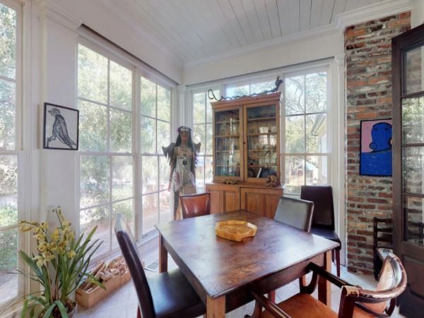 Oceanfront Vacation Home in St. Simons Island with Pool