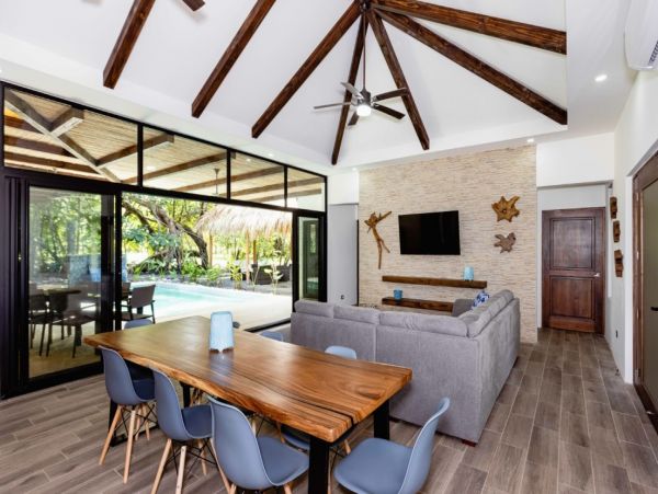 Four Bedroom Villa in Guanacaste with Pool