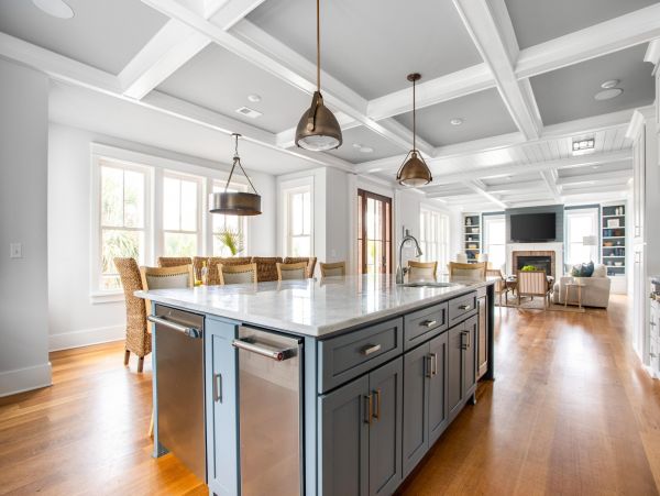 Beautiful  5 Bedroom Home with Pool in Isle of Palms