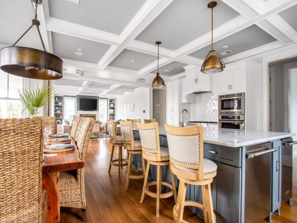 Beautiful  5 Bedroom Home with Pool in Isle of Palms