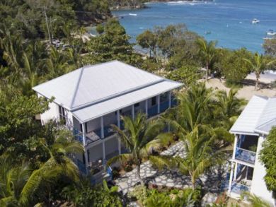 Amazing 3 Bedroom Pool Villa & Steps from the Water´s Edge