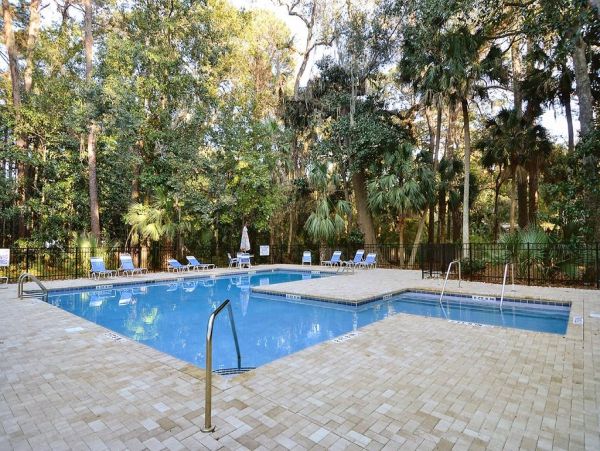 Hilton Head Vacation Home Four Bedrooms Walk To Beach