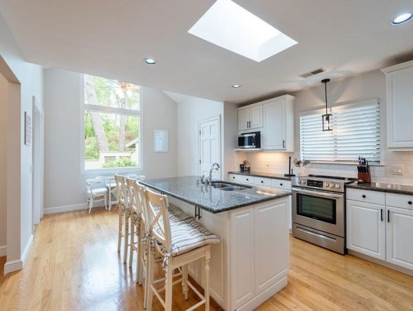 Hilton Head Vacation Home Four Bedrooms Walk To Beach