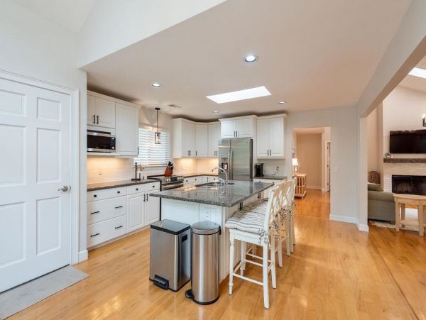 Hilton Head Vacation Home Four Bedrooms Walk To Beach
