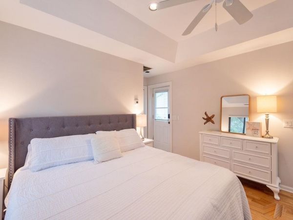 Hilton Head Vacation Home Four Bedrooms Walk To Beach